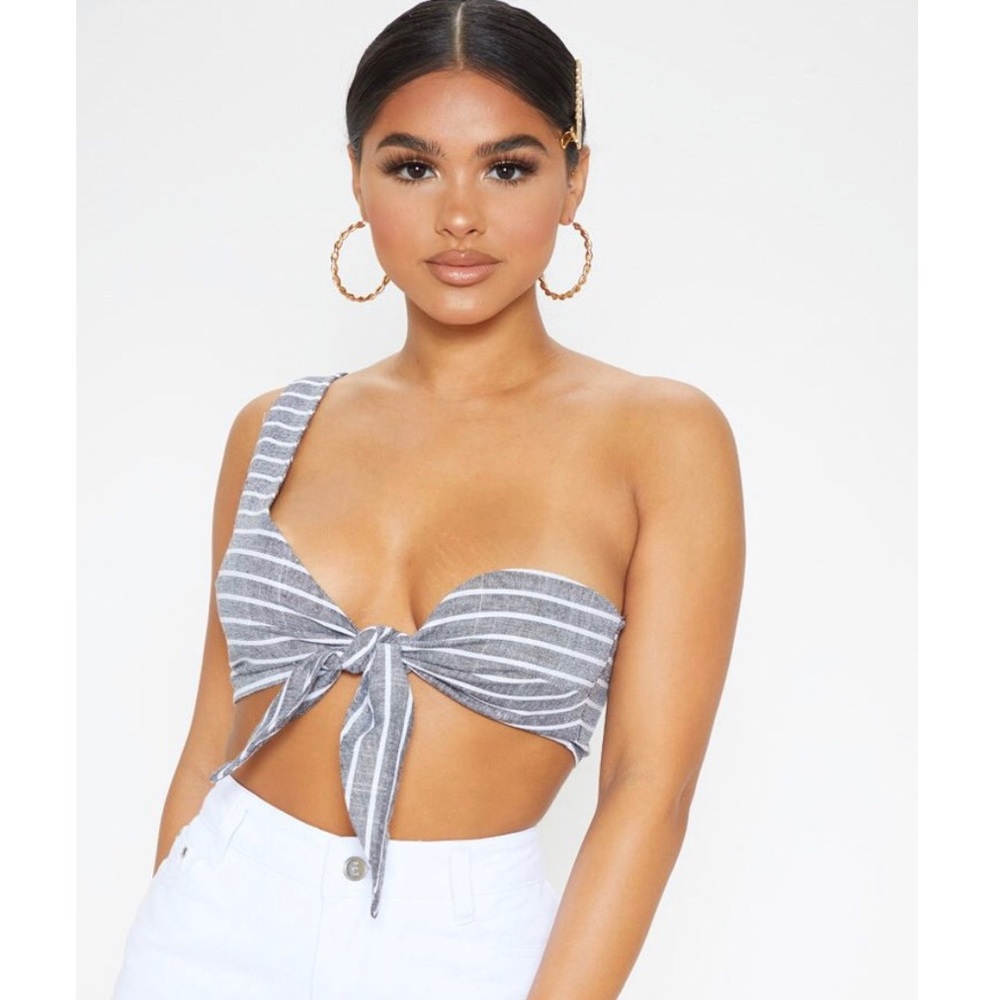 Grey one shoulder crop top